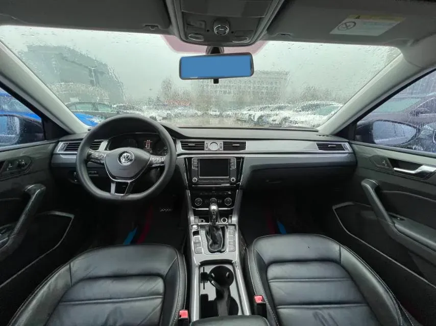 2017 Volkswagen Passat 1.8T 180HP L4 7DCT,autocango,china used car exporter,china ev exporter,chinese used car exporter,chinese used ev exporter