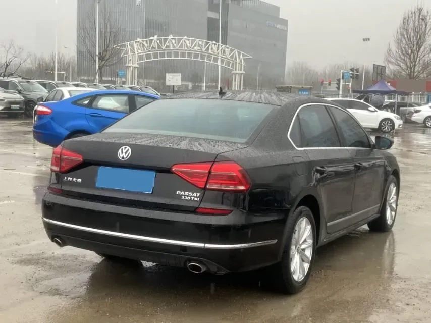 2017 Volkswagen Passat 1.8T 180HP L4 7DCT,autocango,china used car exporter,china ev exporter,chinese used car exporter,chinese used ev exporter