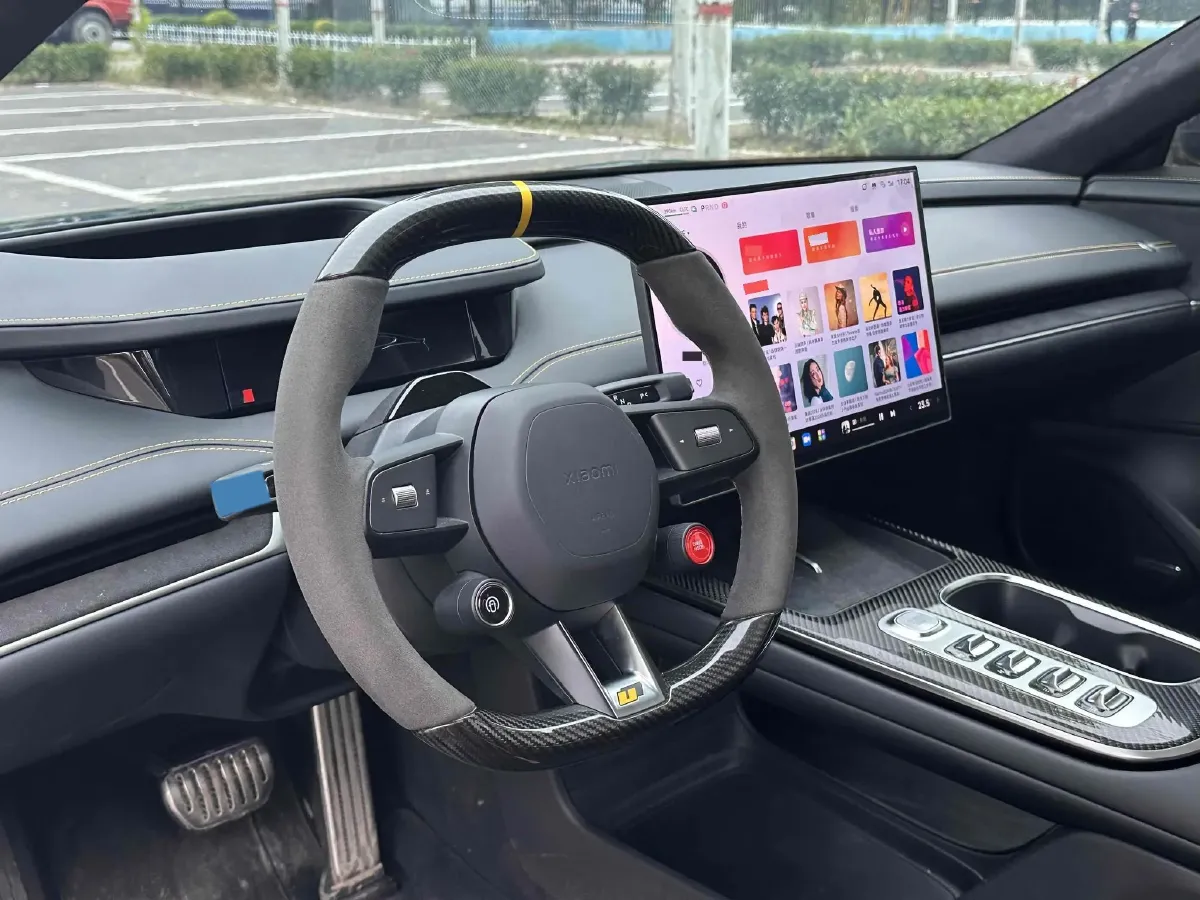 2025 MI SU7 Ultra BEV 93.7KWH,autocango,china used car exporter,china ev exporter,chinese used car exporter,chinese used ev exporter