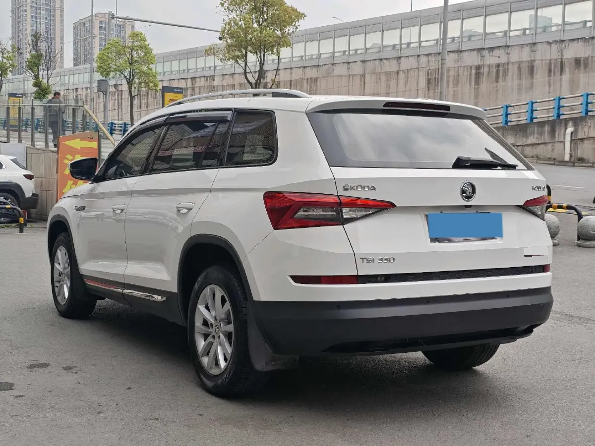 2018 Skoda Kodiak 2.0T 186HP L4 7DCT,autocango,china used car exporter,china ev exporter,chinese used car exporter,chinese used ev exporter