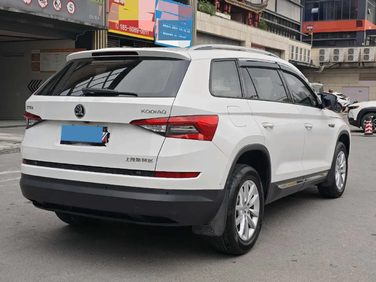 2018 Skoda Kodiak 2.0T 186HP L4 7DCT,autocango,china used car exporter,china ev exporter,chinese used car exporter,chinese used ev exporter
