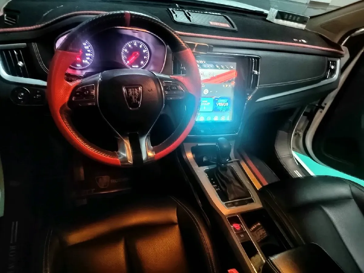 2018 Roewe RX5 1.5T 169HP L4 7DCT,autocango,china used car exporter,china ev exporter,chinese used car exporter,chinese used ev exporter