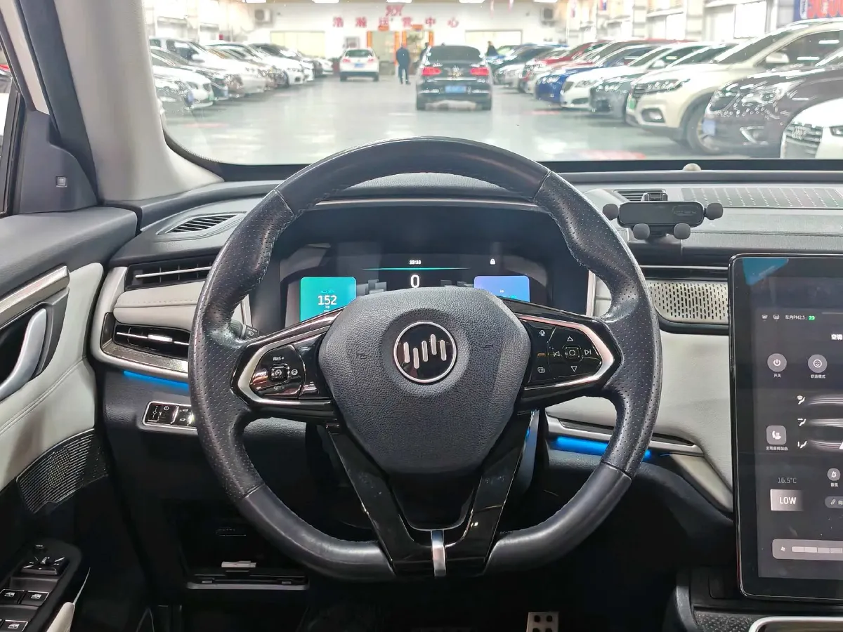 2019 BMW 2 Series Wagon 1.5T 136HP L3 6AT,autocango,china used car exporter,china ev exporter,chinese used car exporter,chinese used ev exporter