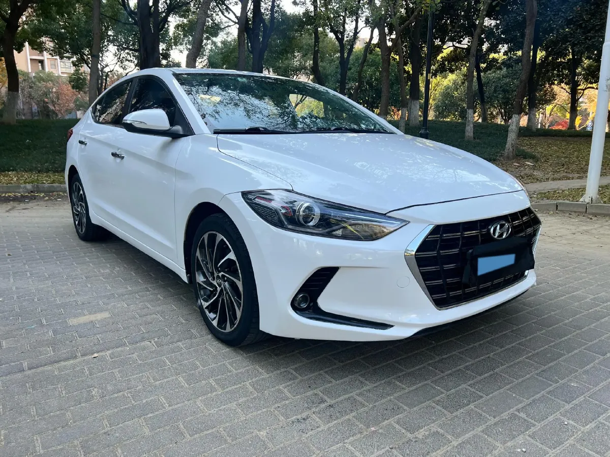 2019 Hyundai Elantra 1.5L 115HP L4 CVT,autocango,china used car exporter,china ev exporter,chinese used car exporter,chinese used ev exporter