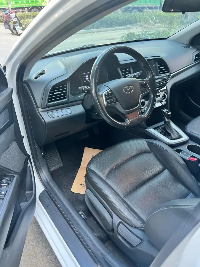 2019 Hyundai Elantra 1.5L 115HP L4 CVT,autocango,china used car exporter,china ev exporter,chinese used car exporter,chinese used ev exporter