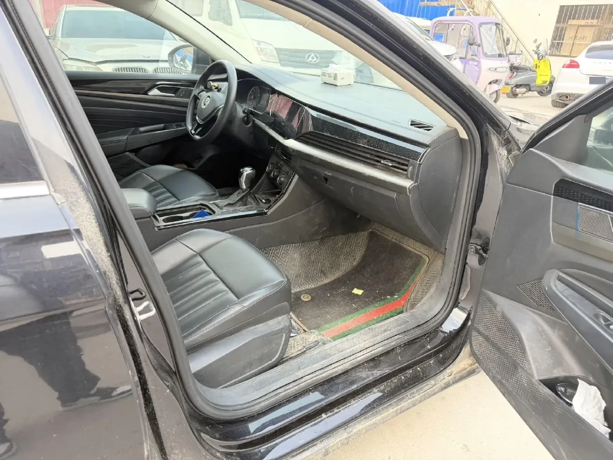 2020 Volkswagen Passat 1.4T 150HP L4 7DCT,autocango,china used car exporter,china ev exporter,chinese used car exporter,chinese used ev exporter