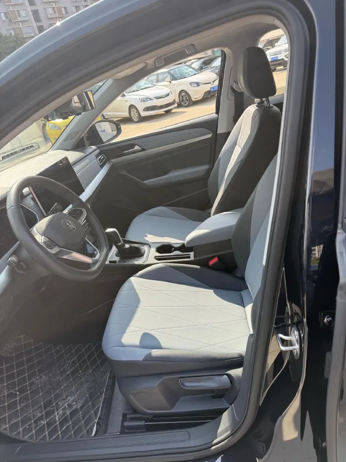 2024 Volkswagen Lavida 1.5L 110HP L4 6AT,autocango,china used car exporter,china ev exporter,chinese used car exporter,chinese used ev exporter