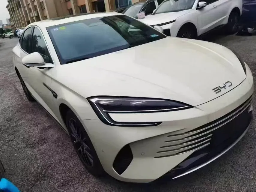 2025 BYD Seal07 DM-i 1.5L 101HP L4 E-CVT PHEV 17.6KWH,autocango,china used car exporter,china ev exporter,chinese used car exporter,chinese used ev exporter