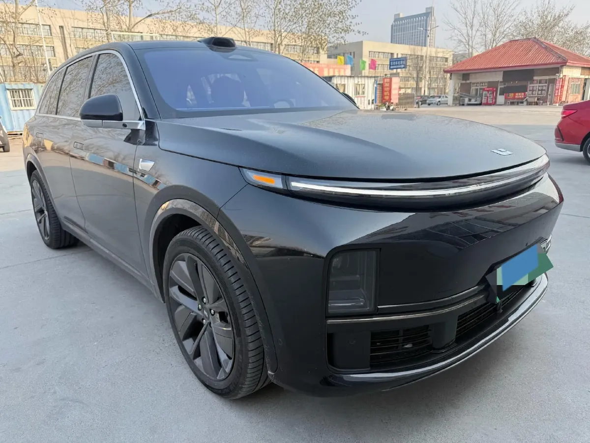 2024 Li L8 Range Extended 154HP REEV 52.3KWH,autocango,china used car exporter,china ev exporter,chinese used car exporter,chinese used ev exporter