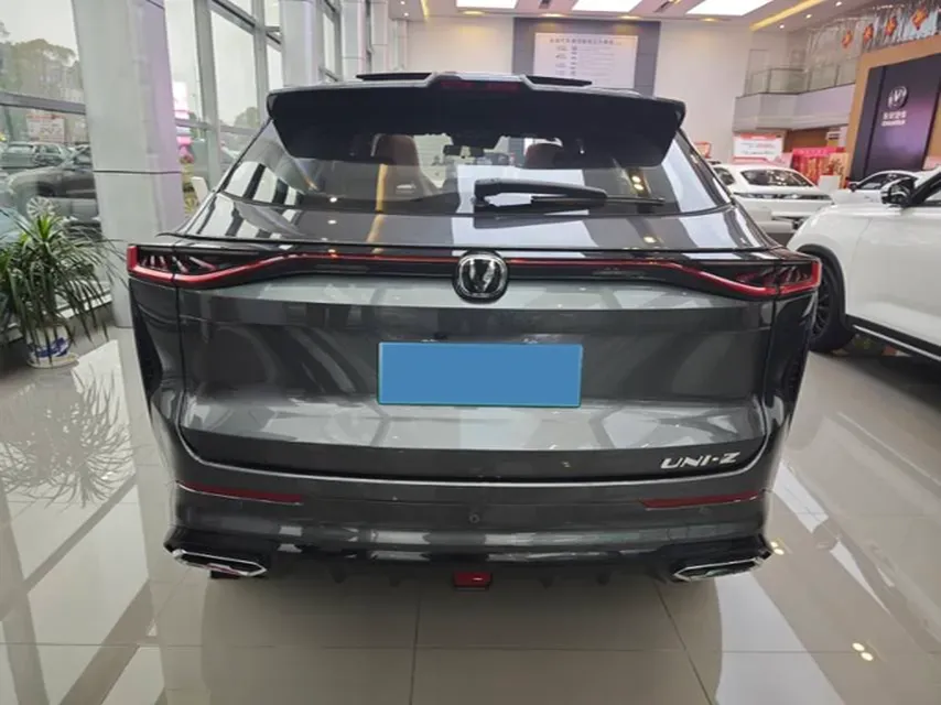 2025 ChangAn UNI-Z 1.5L 98HP L4 E-CVT PHEV,autocango,china used car exporter,china ev exporter,chinese used car exporter,chinese used ev exporter