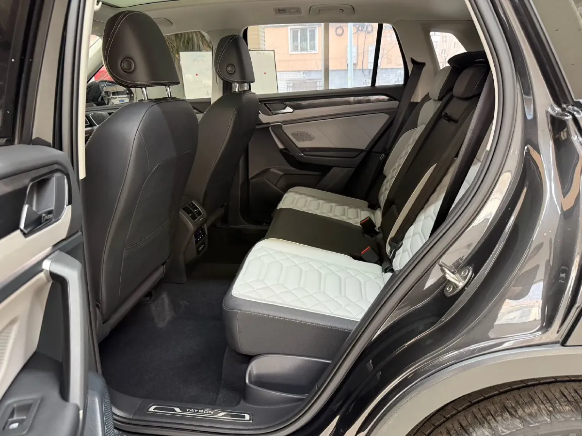 2023 Volkswagen Tayron 1.4T 150HP L4 7DCT,autocango,china used car exporter,china ev exporter,chinese used car exporter,chinese used ev exporter