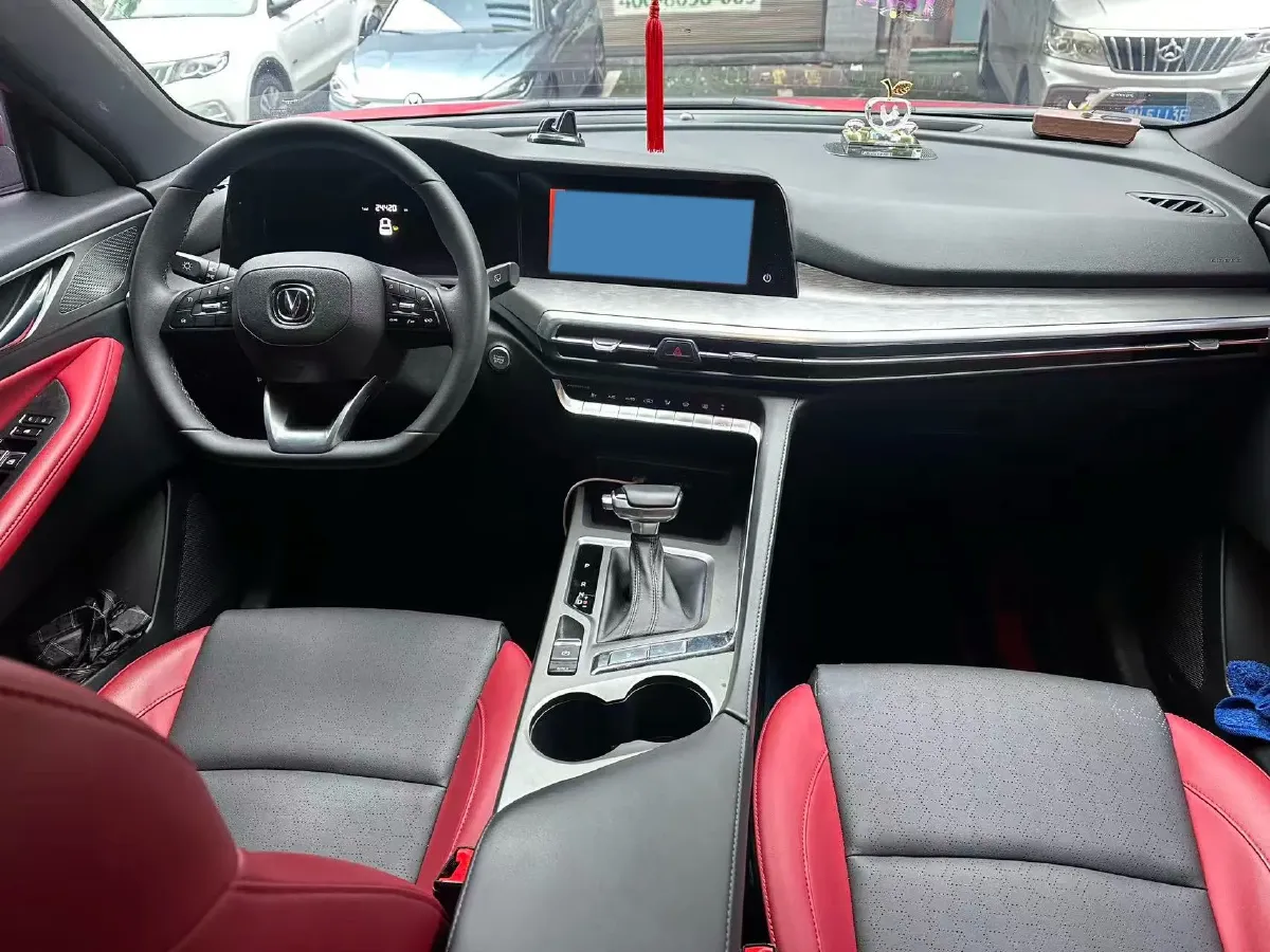 2021 ChangAn CS35 Plus 1.4T 160HP L4 7DCT,autocango,china used car exporter,china ev exporter,chinese used car exporter,chinese used ev exporter