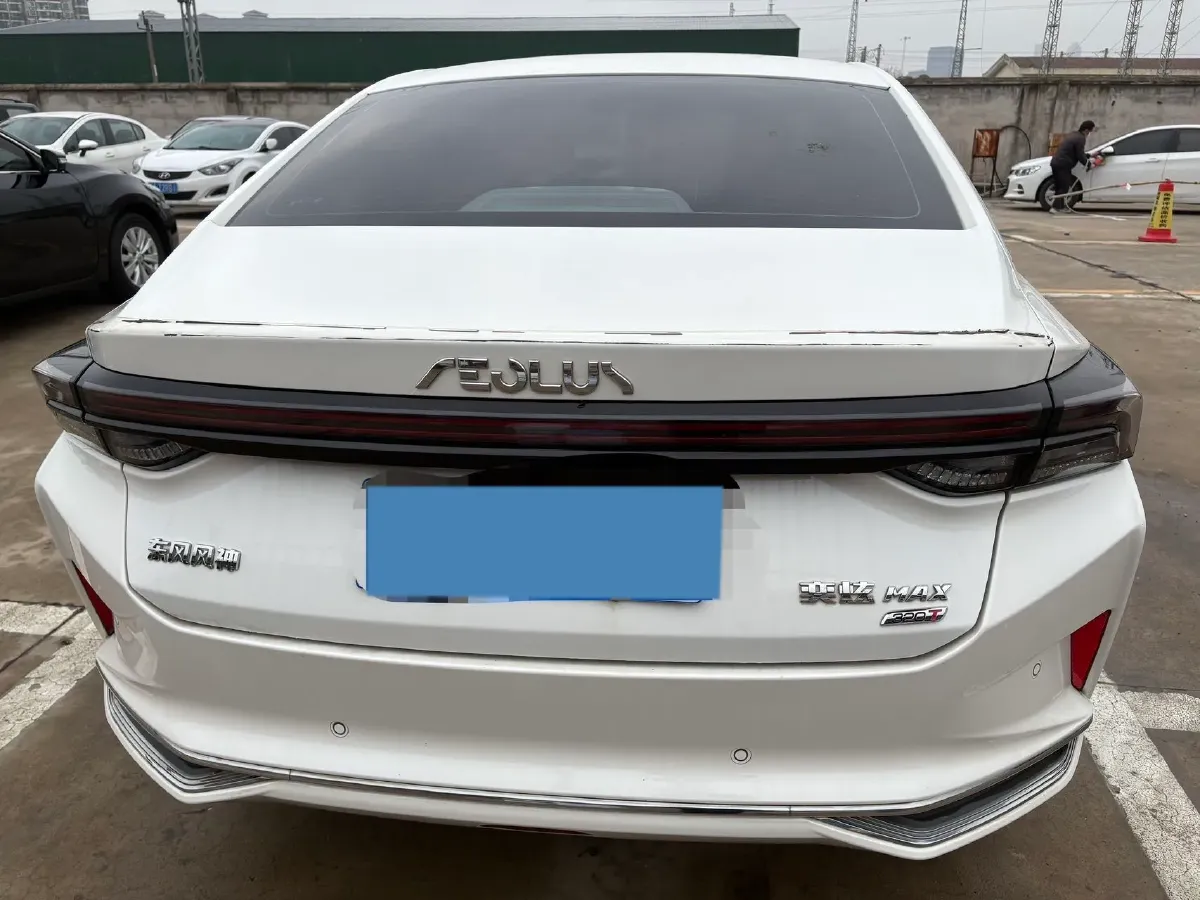 2021 DongFeng Aeolus YiXuan MAX 1.5T 190HP L4 7DCT,autocango,china used car exporter,china ev exporter,chinese used car exporter,chinese used ev exporter
