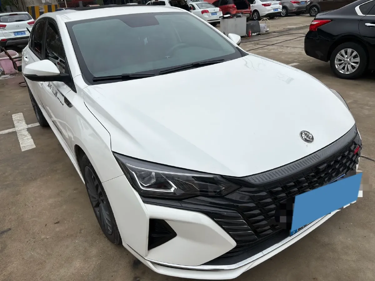 2021 DongFeng Aeolus YiXuan MAX 1.5T 190HP L4 7DCT,autocango,china used car exporter,china ev exporter,chinese used car exporter,chinese used ev exporter
