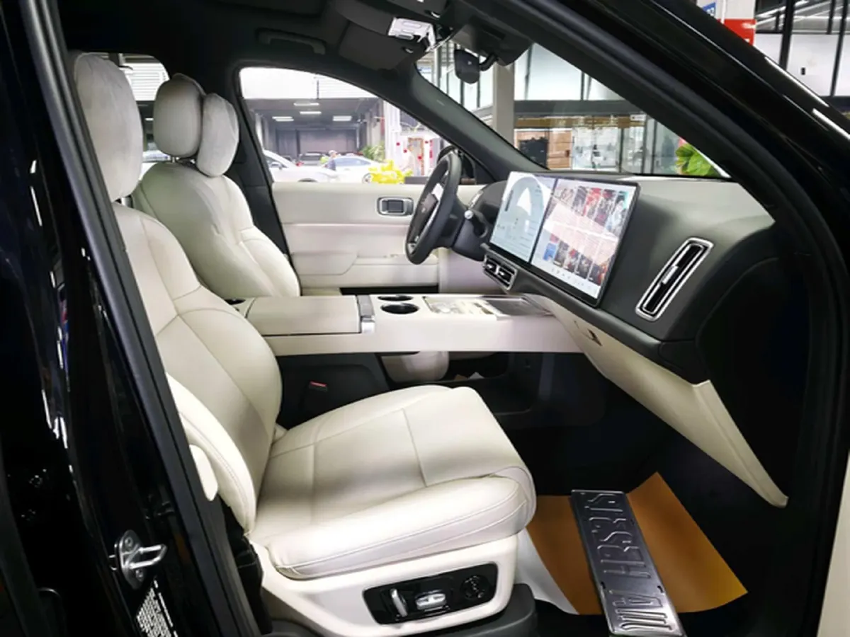 2025 Li L9 Range Extended 154HP REEV,autocango,china used car exporter,china ev exporter,chinese used car exporter,chinese used ev exporter