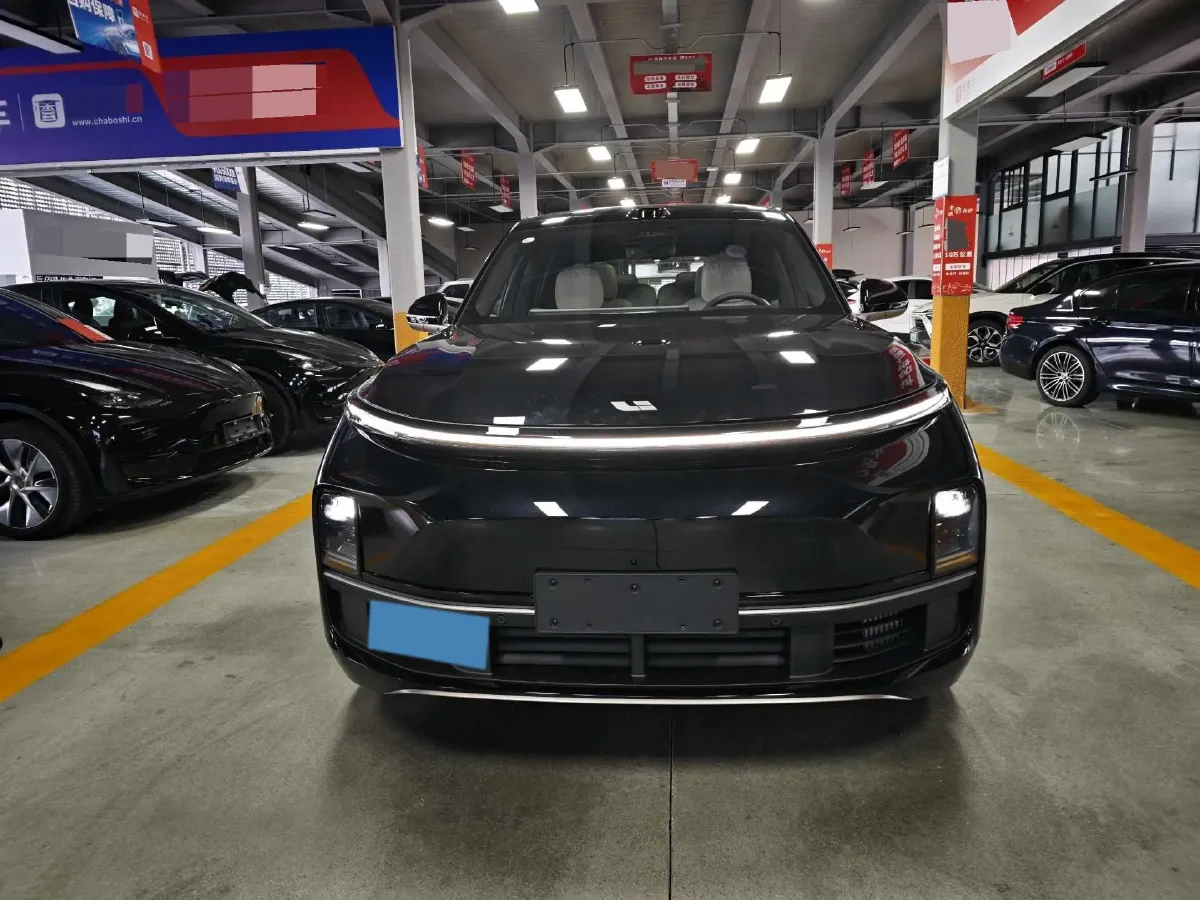 2025 Li L9 Range Extended 154HP REEV,autocango,china used car exporter,china ev exporter,chinese used car exporter,chinese used ev exporter