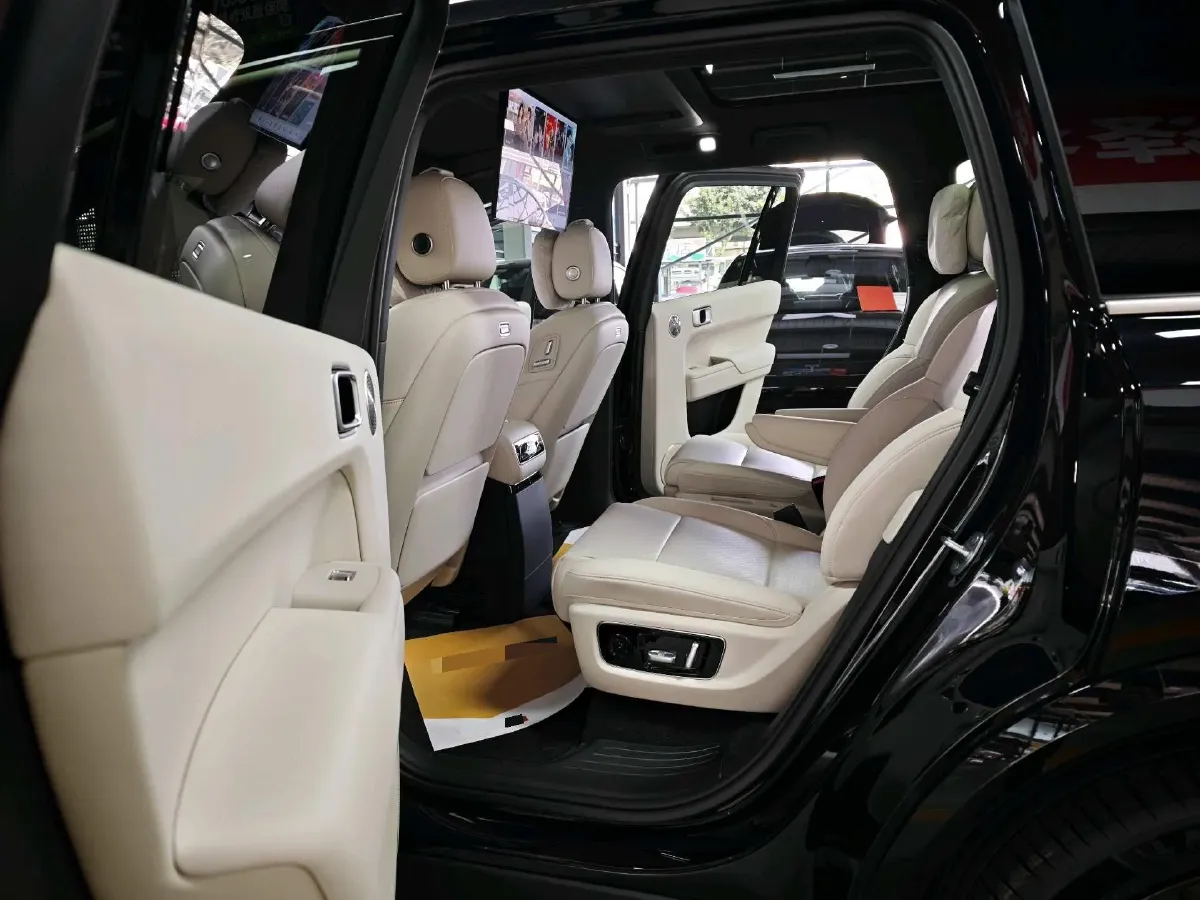 2025 Li L9 Range Extended 154HP REEV,autocango,china used car exporter,china ev exporter,chinese used car exporter,chinese used ev exporter