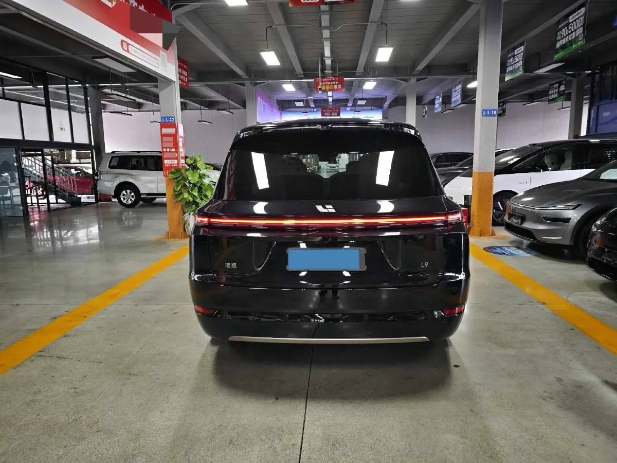 2025 Li L9 Range Extended 154HP REEV,autocango,china used car exporter,china ev exporter,chinese used car exporter,chinese used ev exporter