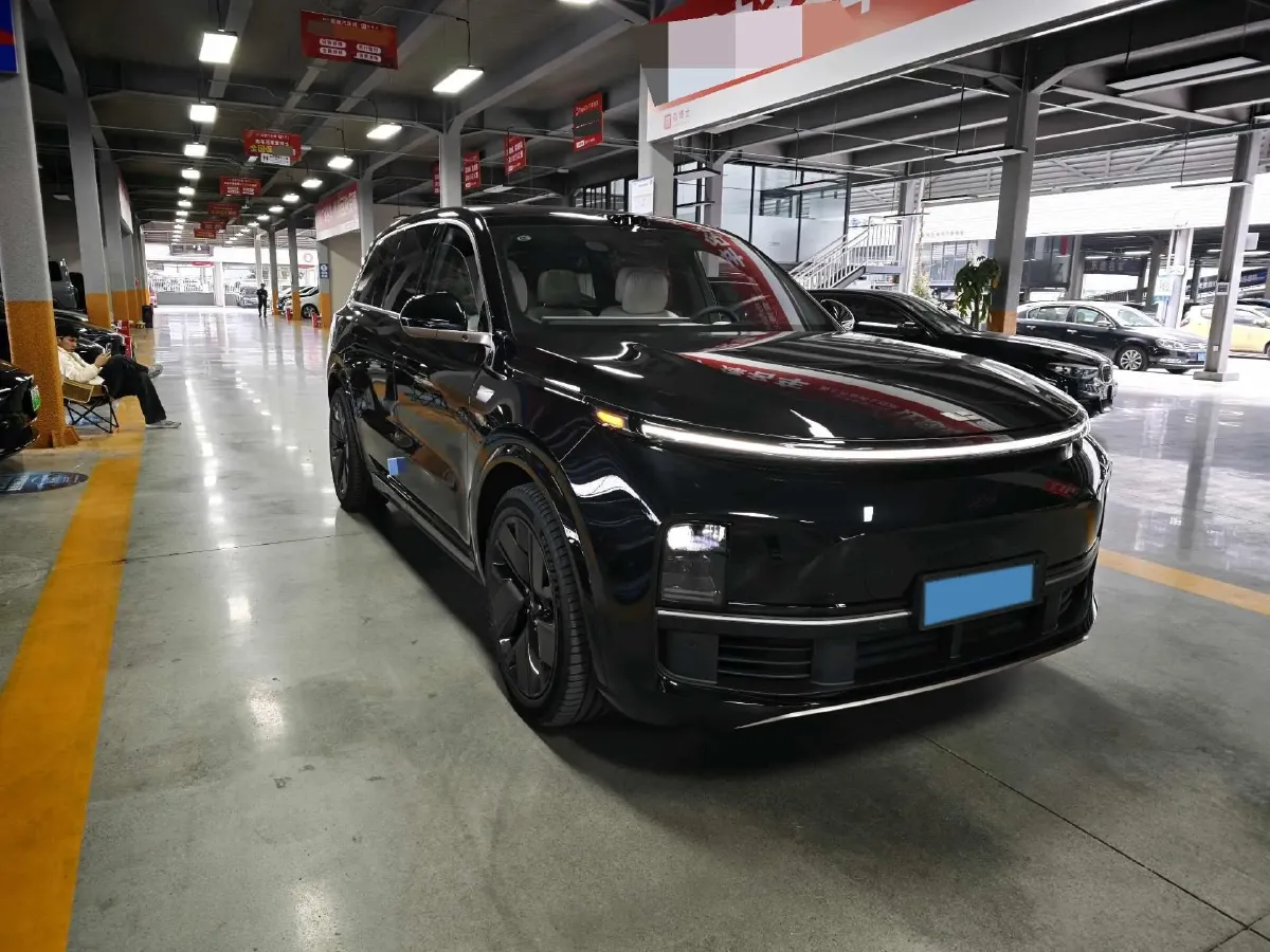 2025 Li L9 Range Extended 154HP REEV,autocango,china used car exporter,china ev exporter,chinese used car exporter,chinese used ev exporter
