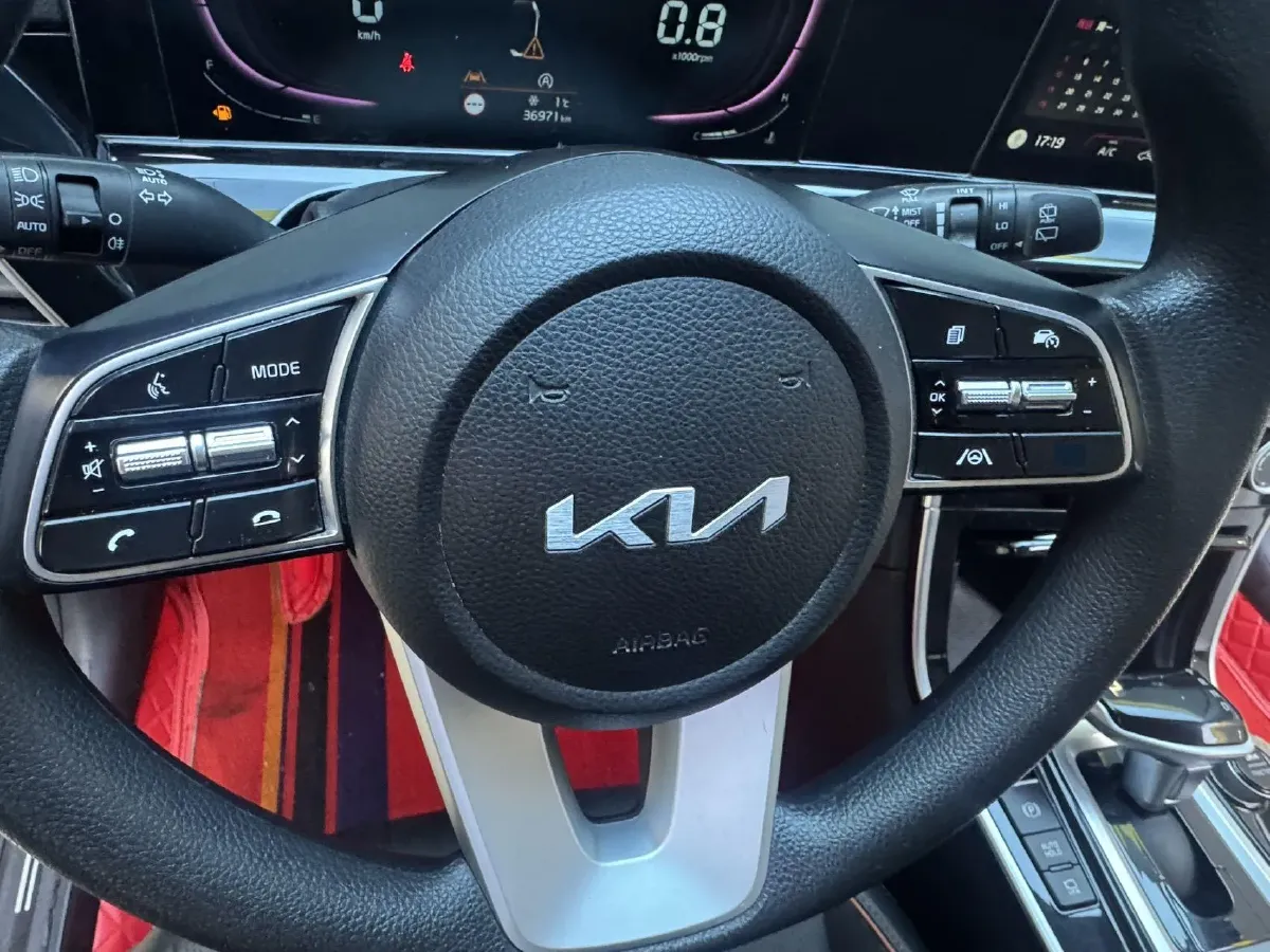 2023 Kia Seltos 1.5L 115HP L4 CVT,autocango,china used car exporter,china ev exporter,chinese used car exporter,chinese used ev exporter