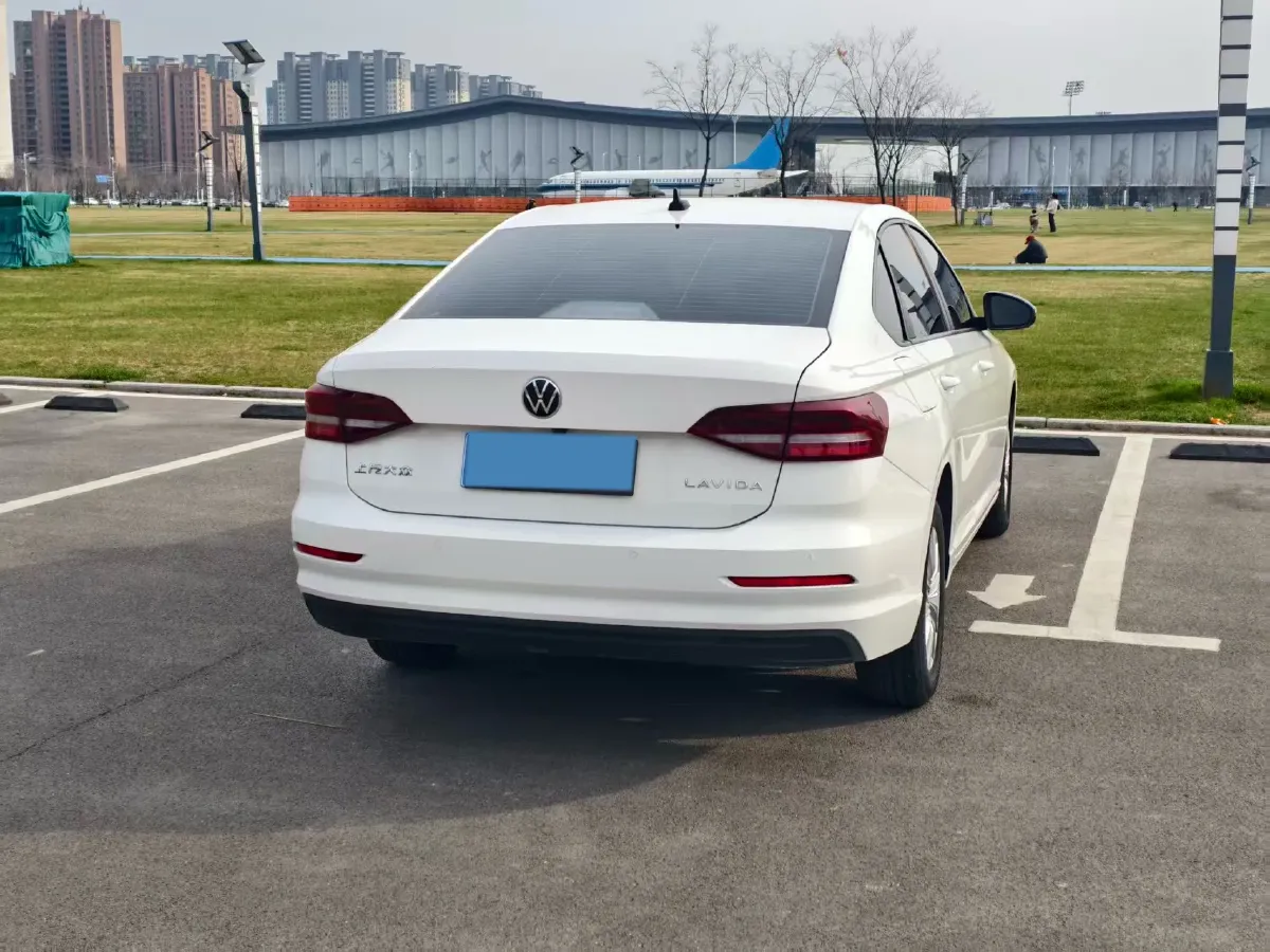 2021 Volkswagen Lavida 1.5L 113HP L4 6AT,autocango,china used car exporter,china ev exporter,chinese used car exporter,chinese used ev exporter