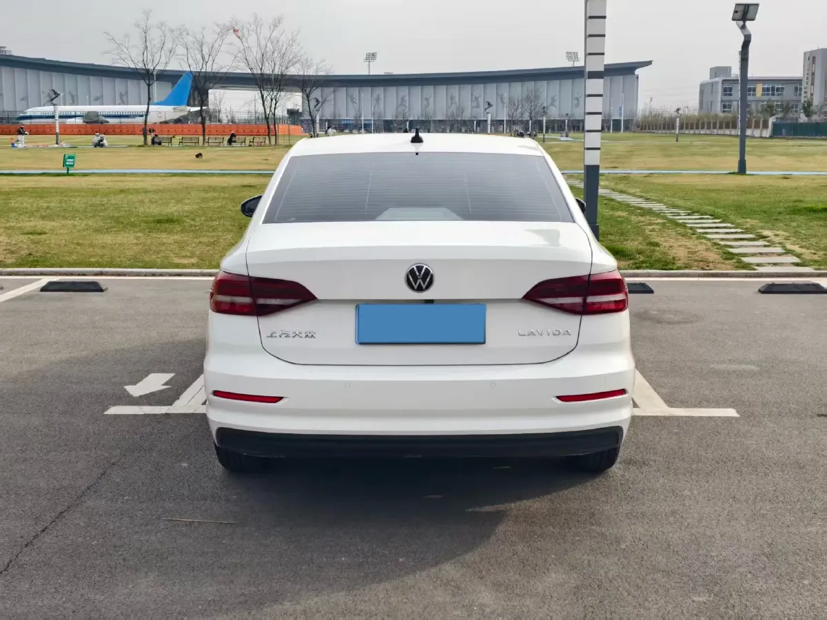 2021 Volkswagen Lavida 1.5L 113HP L4 6AT,autocango,china used car exporter,china ev exporter,chinese used car exporter,chinese used ev exporter