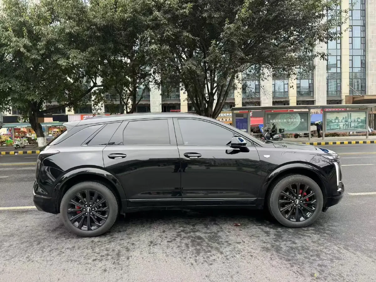 2025 Cadillac XT5 2.0T 237HP L4 9AT,autocango,china used car exporter,china ev exporter,chinese used car exporter,chinese used ev exporter