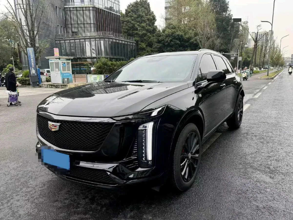 2025 Cadillac XT5 2.0T 237HP L4 9AT,autocango,china used car exporter,china ev exporter,chinese used car exporter,chinese used ev exporter