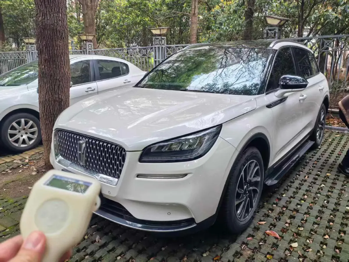 2020 Lexus CT 1.8L 99HP L4 E-CVT Hybrid,autocango,china used car exporter,china ev exporter,chinese used car exporter,chinese used ev exporter