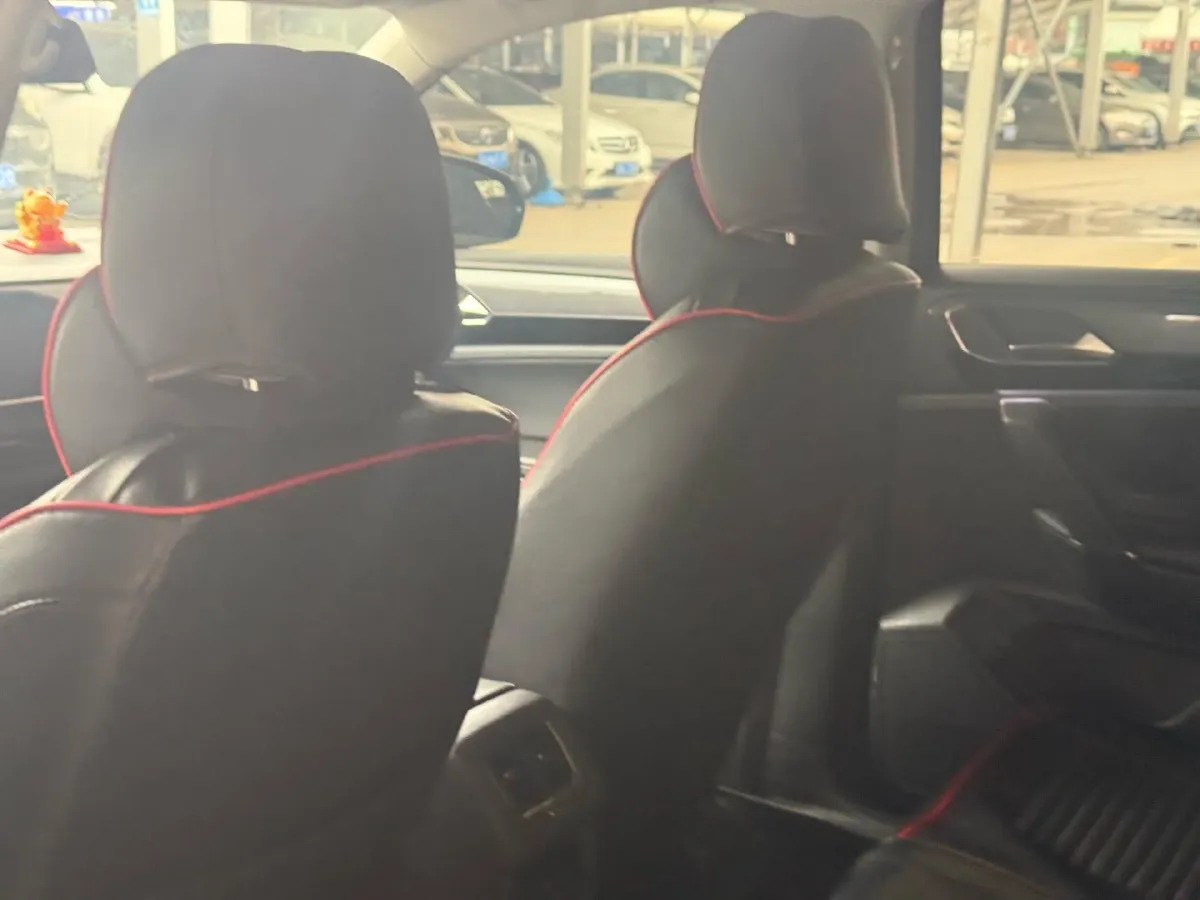 2020 Volkswagen Tayron X 2.0T 186HP L4 7DCT,autocango,china used car exporter,china ev exporter,chinese used car exporter,chinese used ev exporter