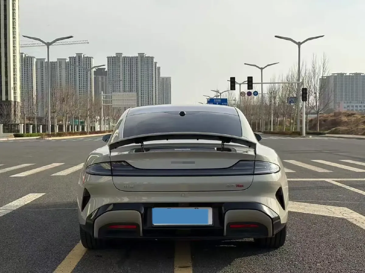 2024 MI SU7 BEV 101KWH,autocango,china used car exporter,china ev exporter,chinese used car exporter,chinese used ev exporter