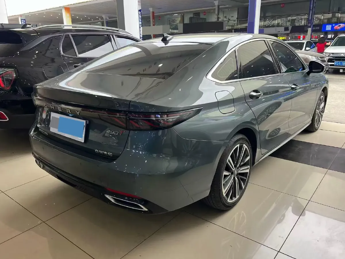 2025 Chery Arrizo 8 Pro 1.6T 197HP L4 7DCT,autocango,china used car exporter,china ev exporter,chinese used car exporter,chinese used ev exporter