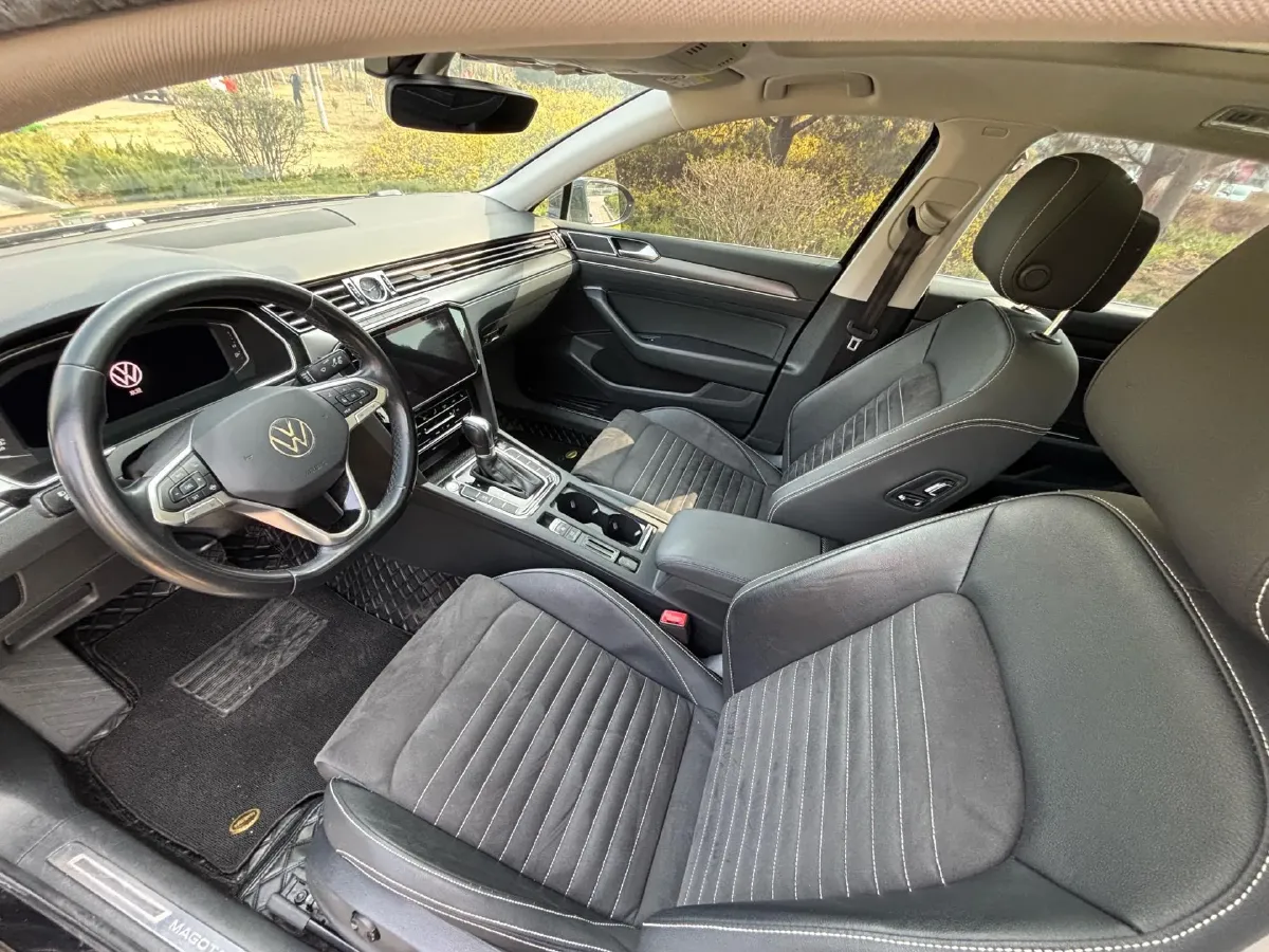 2020 Volkswagen Magotan 2.0T 186HP L4 7DCT,autocango,china used car exporter,china ev exporter,chinese used car exporter,chinese used ev exporter