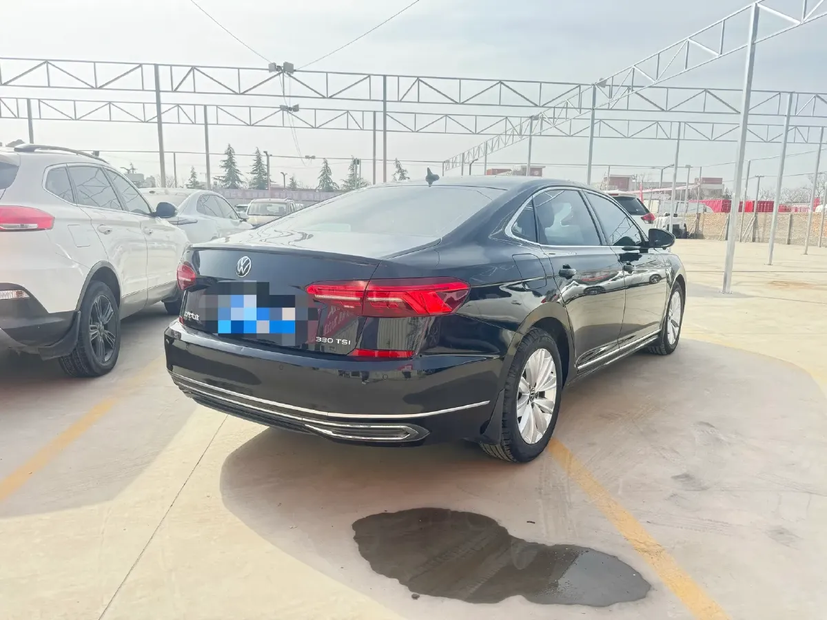 2020 Volkswagen Passat 2.0T 186HP L4 7DCT,autocango,china used car exporter,china ev exporter,chinese used car exporter,chinese used ev exporter
