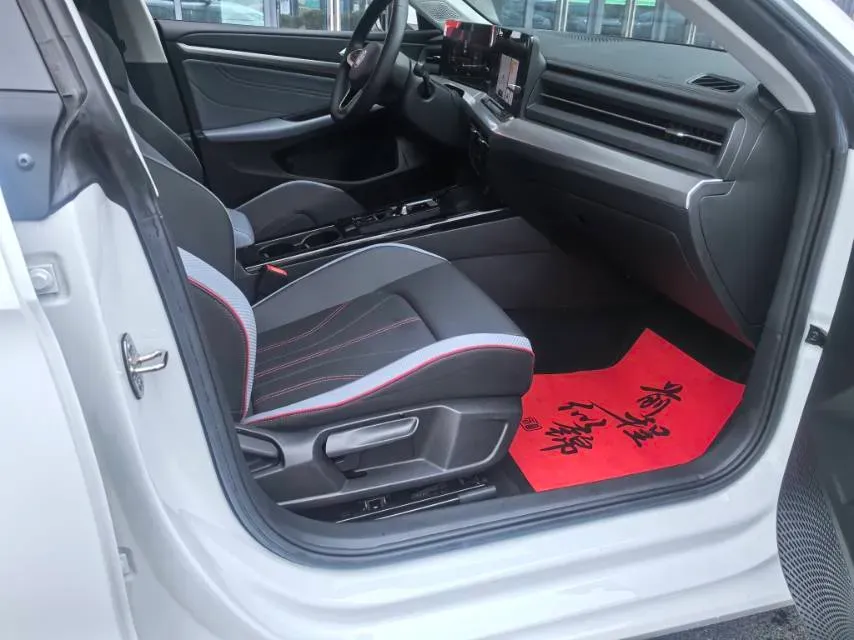 2024 Volkswagen Lamando 1.4T 150HP L4 7DCT,autocango,china used car exporter,china ev exporter,chinese used car exporter,chinese used ev exporter