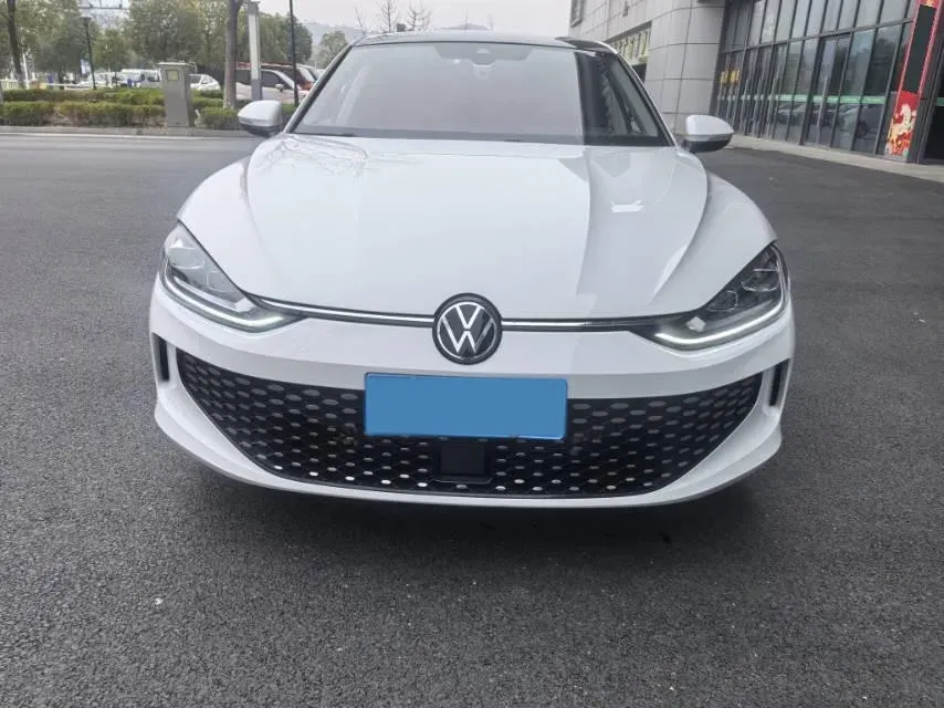 2024 Volkswagen Lamando 1.4T 150HP L4 7DCT,autocango,china used car exporter,china ev exporter,chinese used car exporter,chinese used ev exporter
