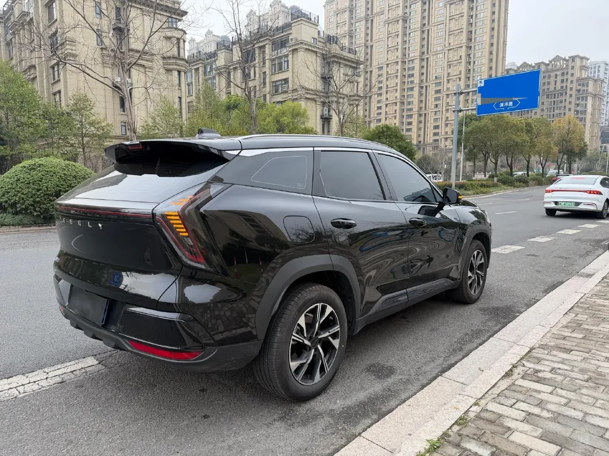 2025 Geely StarRay 1.5T 181HP L4 7DCT,autocango,china used car exporter,china ev exporter,chinese used car exporter,chinese used ev exporter