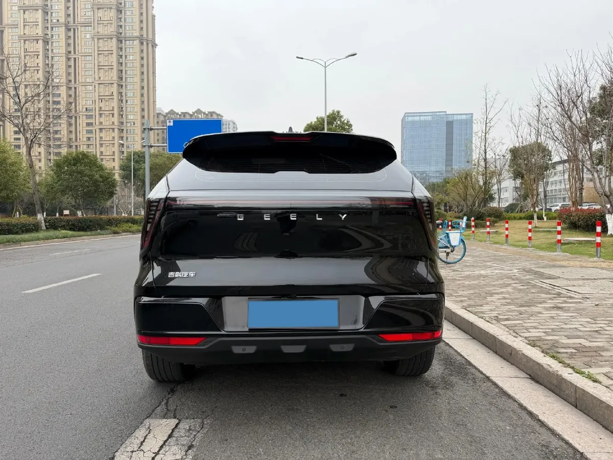 2025 Geely StarRay 1.5T 181HP L4 7DCT,autocango,china used car exporter,china ev exporter,chinese used car exporter,chinese used ev exporter