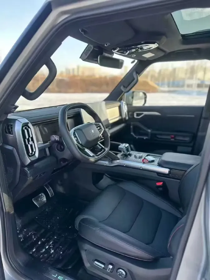 2025 Jetour Traveller 2.0T 254HP L4 7DCT,autocango,china used car exporter,china ev exporter,chinese used car exporter,chinese used ev exporter