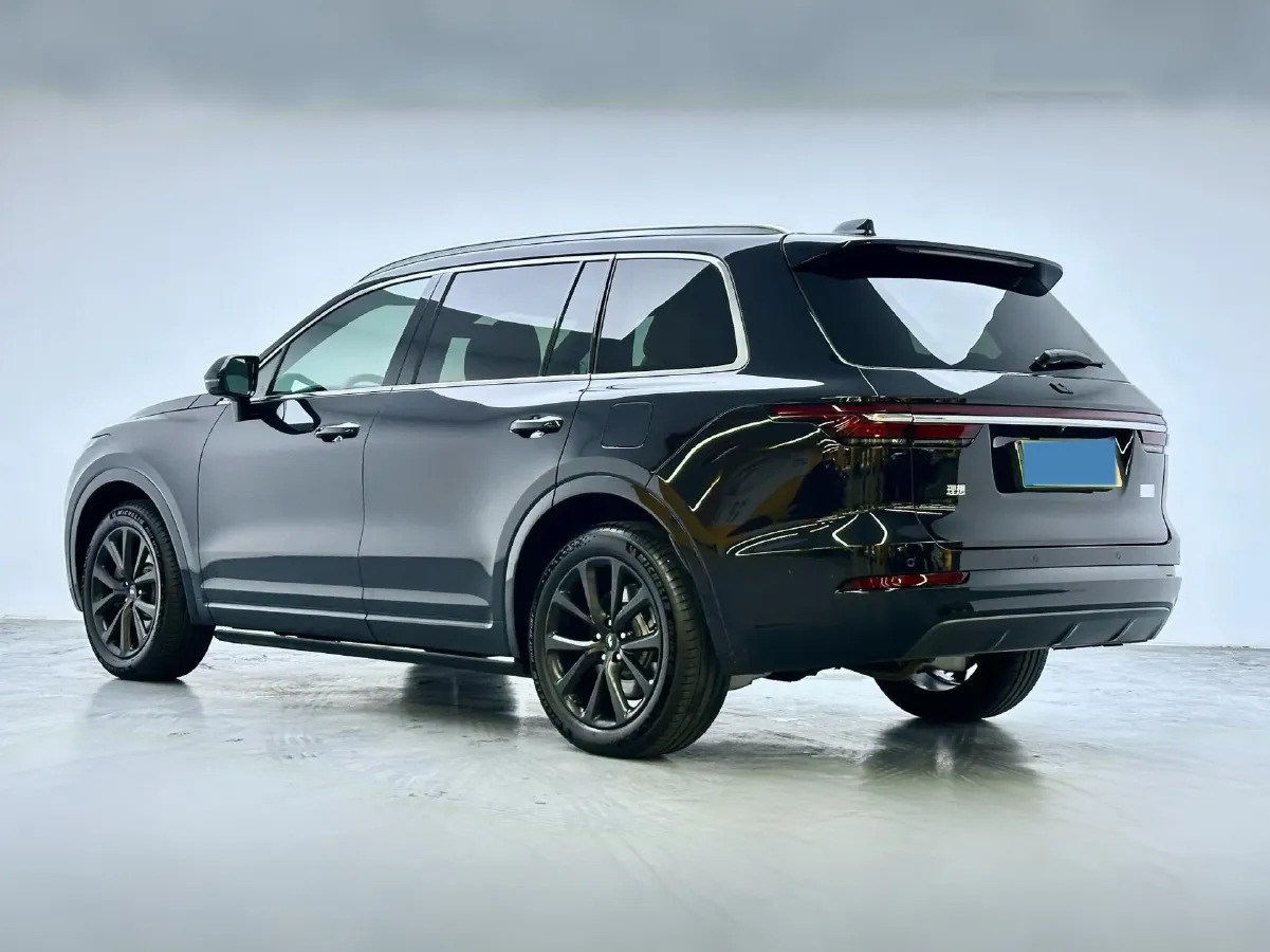 2021 Li ONE Range Extended 131HP REEV 40.5KWH,autocango,china used car exporter,china ev exporter,chinese used car exporter,chinese used ev exporter