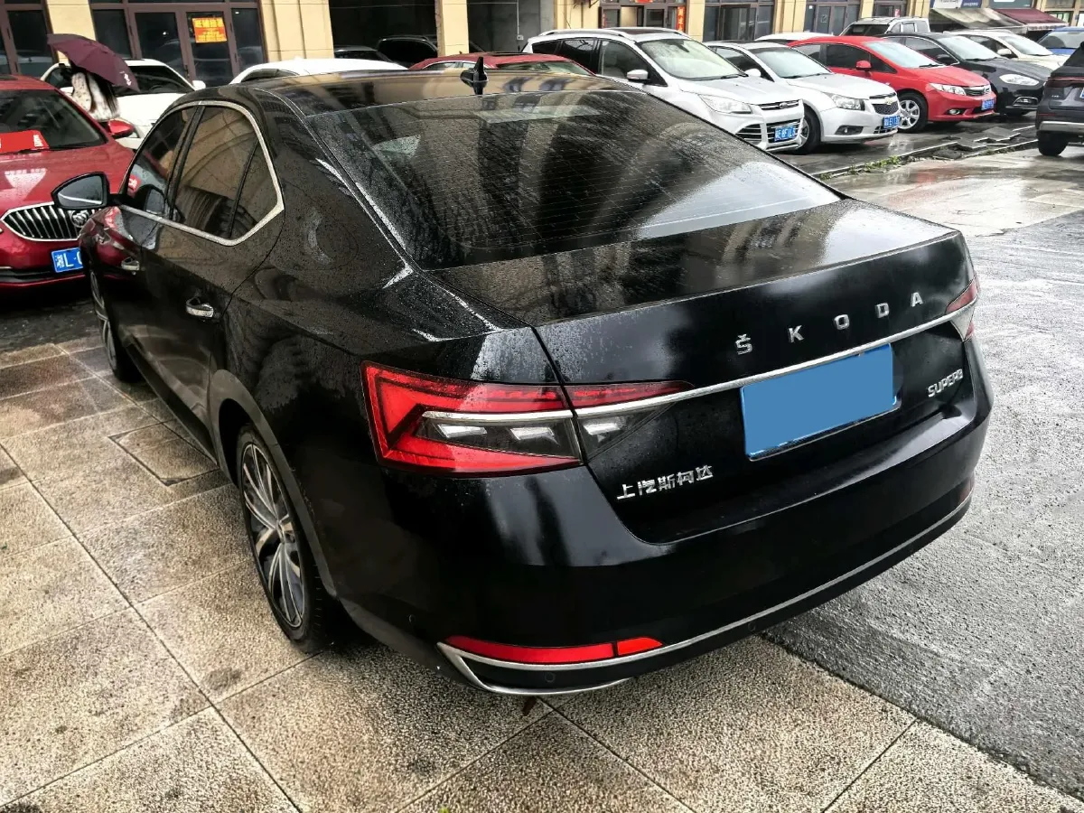 2024 Skoda Superb 1.4T 150HP L4 7DCT,autocango,china used car exporter,china ev exporter,chinese used car exporter,chinese used ev exporter