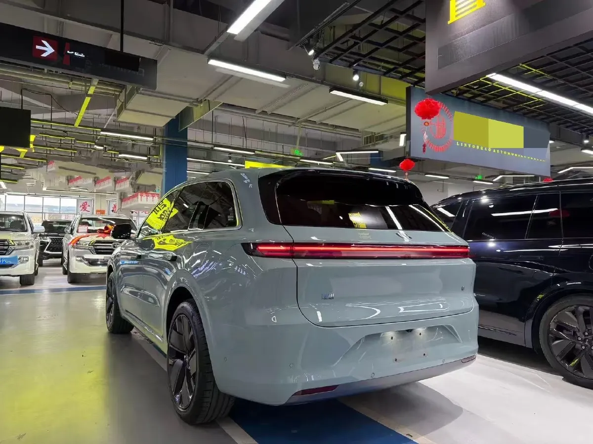 2025 Li L6 Range Extended 154HP L4 REEV,autocango,china used car exporter,china ev exporter,chinese used car exporter,chinese used ev exporter