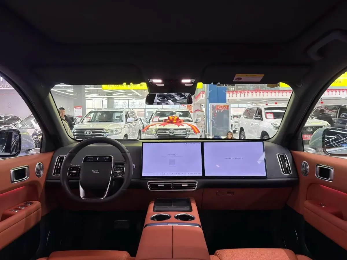 2025 Li L6 Range Extended 154HP L4 REEV,autocango,china used car exporter,china ev exporter,chinese used car exporter,chinese used ev exporter