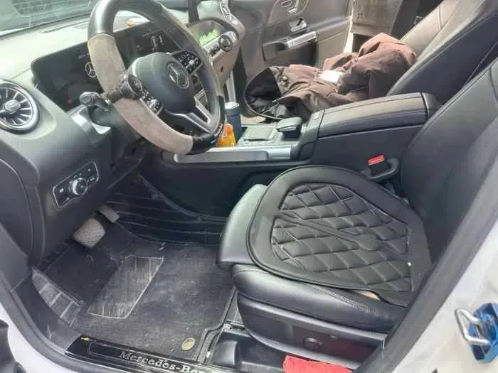 2021 Mercedes-Benz GLB Class 1.3T 163HP L4 7DCT,autocango,china used car exporter,china ev exporter,chinese used car exporter,chinese used ev exporter