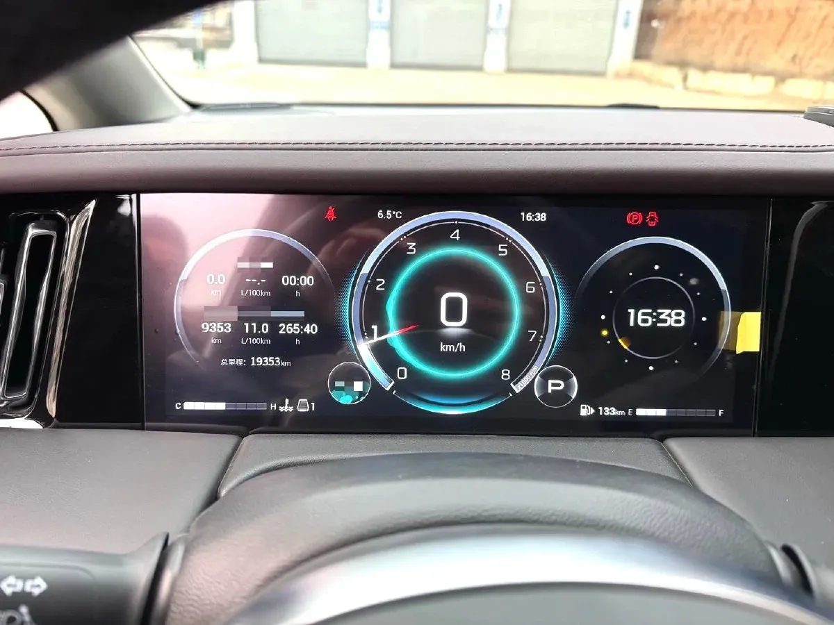 2024 GAC Trumpchi M8 2.0T 252HP L4 8AT,autocango,china used car exporter,china ev exporter,chinese used car exporter,chinese used ev exporter