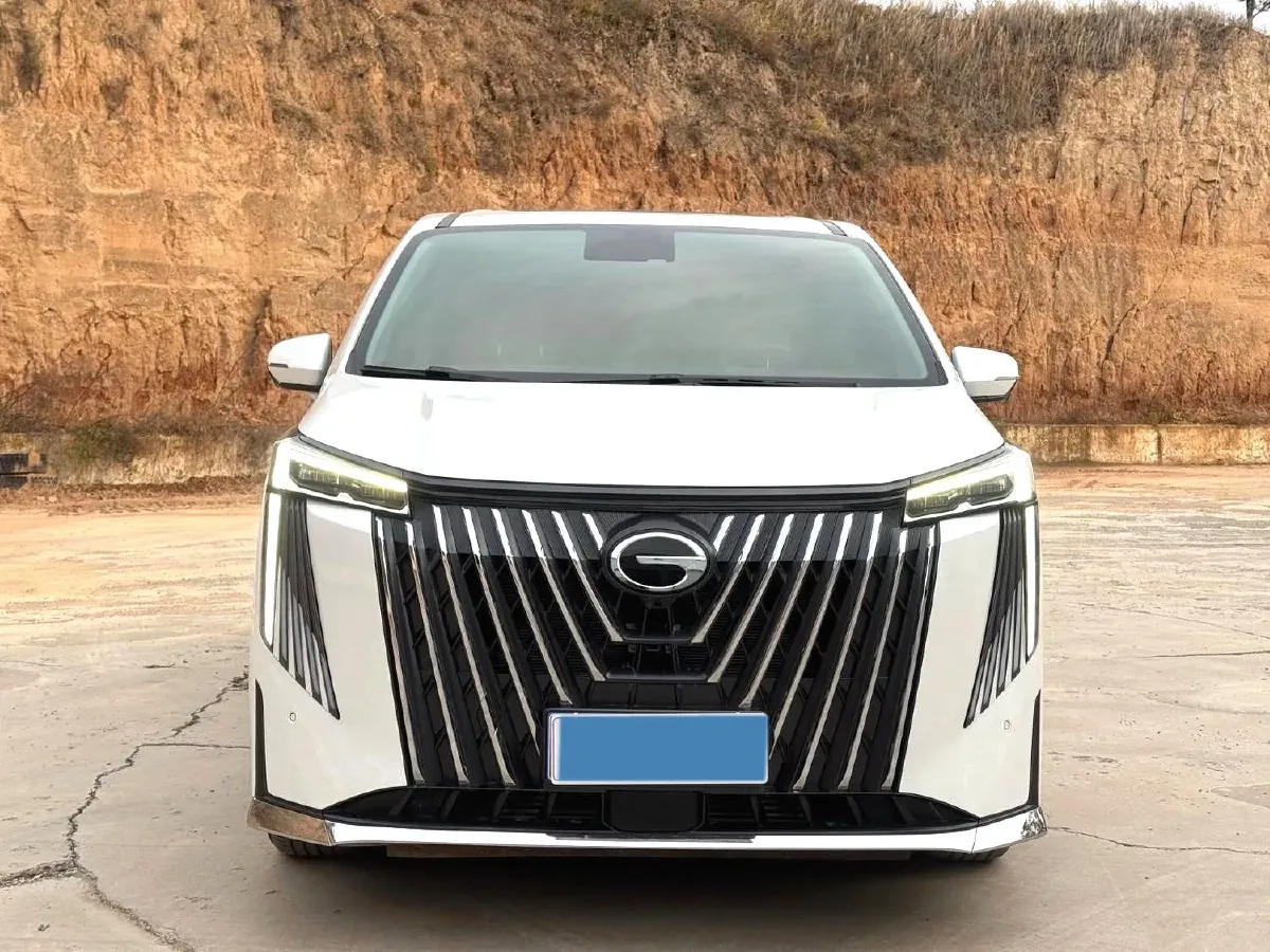 2024 GAC Trumpchi M8 2.0T 252HP L4 8AT,autocango,china used car exporter,china ev exporter,chinese used car exporter,chinese used ev exporter