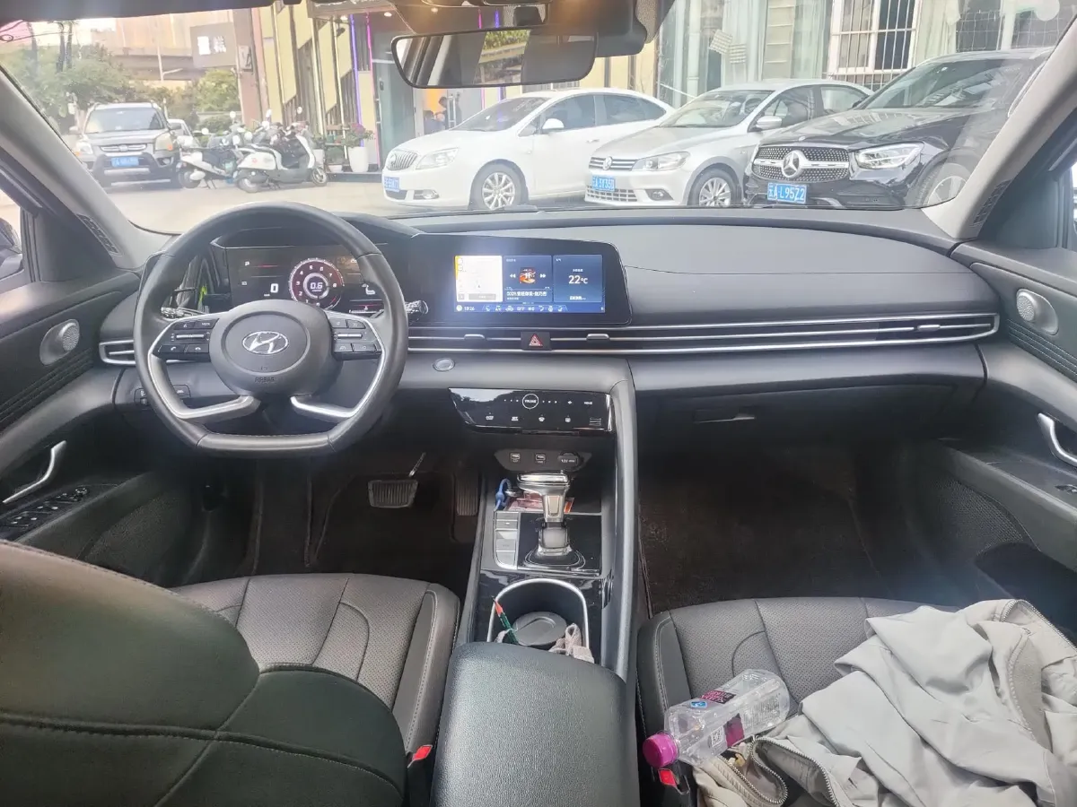 2021 Hyundai Elantra 1.5L 115HP L4 CVT,autocango,china used car exporter,china ev exporter,chinese used car exporter,chinese used ev exporter