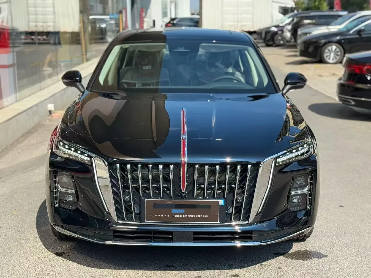 2025 HongQi H5 1.5T 150HP L4 1DHT PHEV,autocango,china used car exporter,china ev exporter,chinese used car exporter,chinese used ev exporter