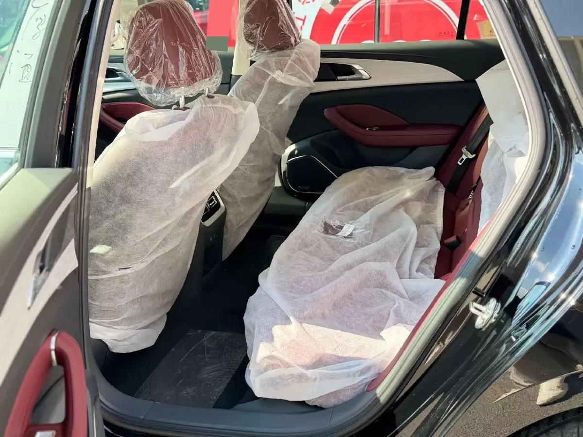 2025 HongQi H5 1.5T 150HP L4 1DHT PHEV,autocango,china used car exporter,china ev exporter,chinese used car exporter,chinese used ev exporter