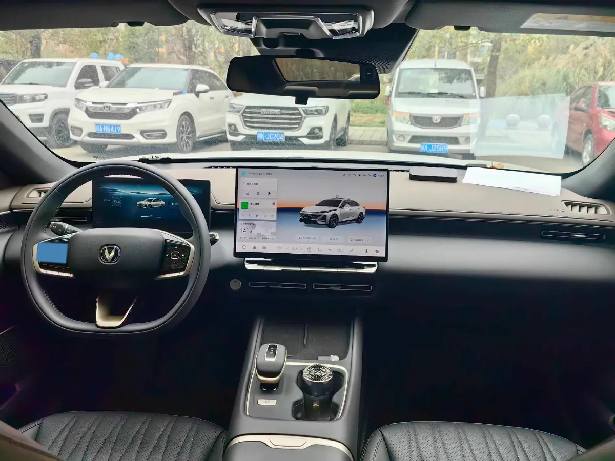 2026 ChangAn Eado 1.5T 192HP L4 7DCT,autocango,china used car exporter,china ev exporter,chinese used car exporter,chinese used ev exporter